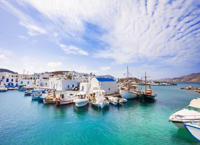 Excursion d'île en île - À la découverte des îles grecques : Paros, Naxos et Santorin - GROUPE